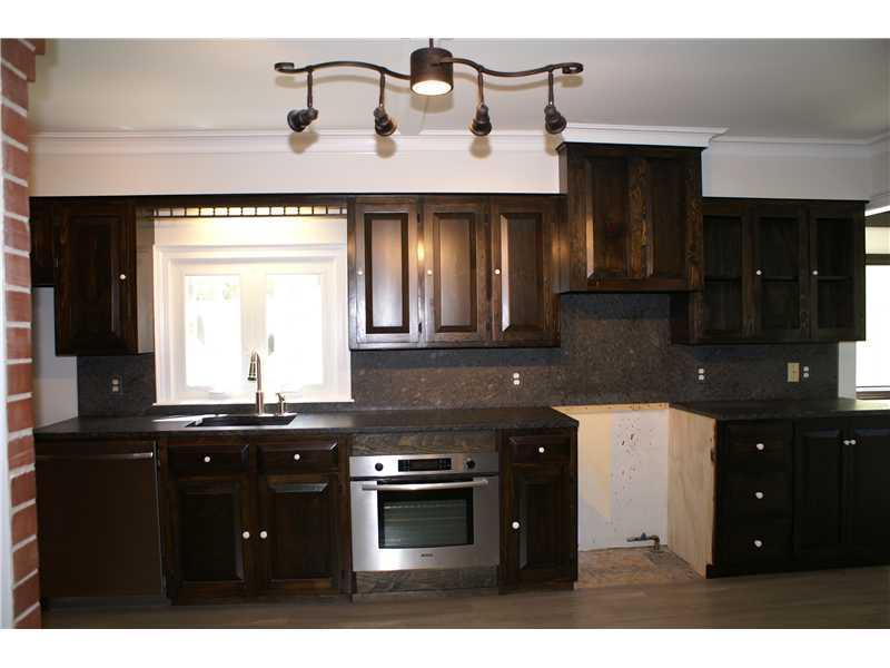 598 Tatnic Road Wells, ME 04090 - Photo 10 of 32 Kitchen.