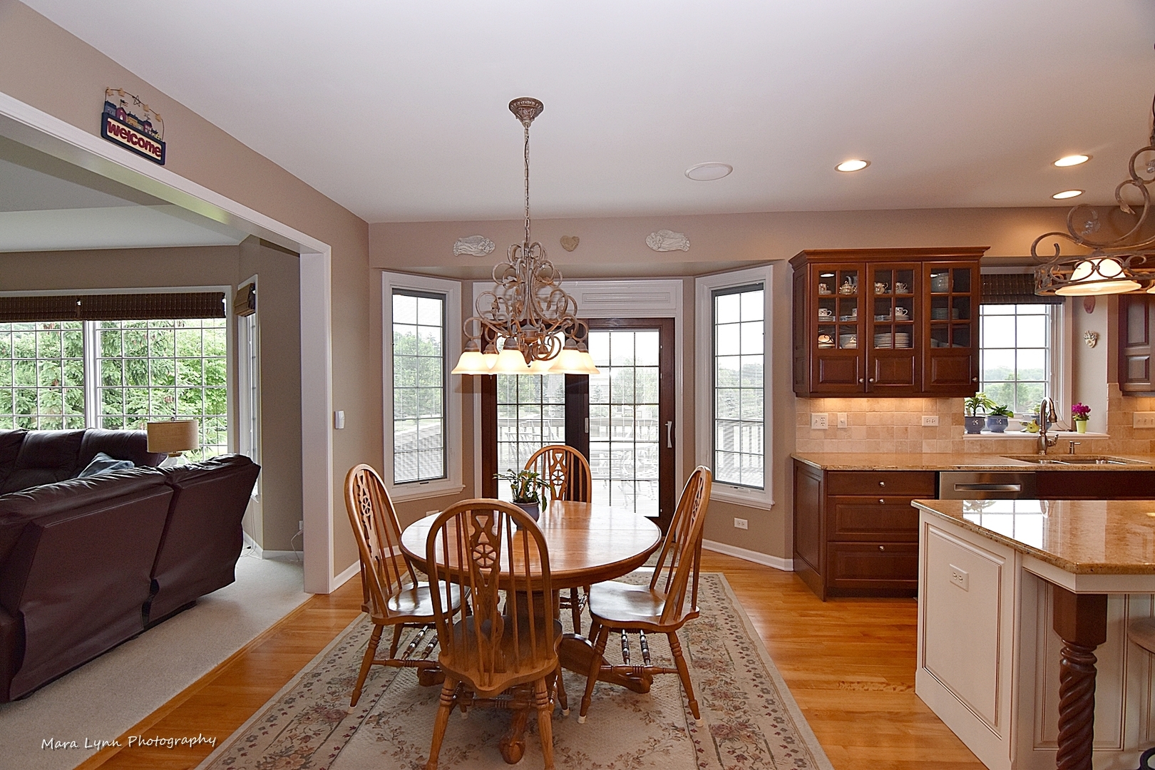 41-w035 Brown Road St. Charles, IL 60175 - Photo 13 of 33 a view of a dining room with furniture window and outside view