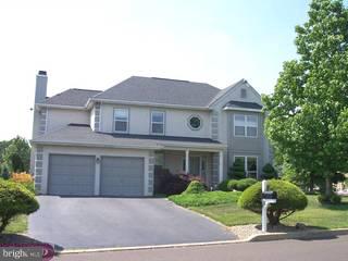 91 Ross Road Southampton, PA 18966 - Photo 1 of 6 Gallery Image 1
