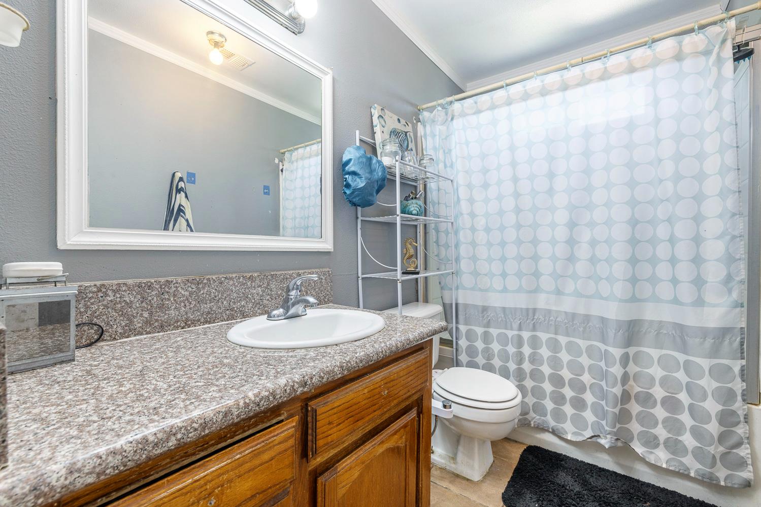 809 Alpha Street Tulare, CA 93274 - Photo 23 of 31