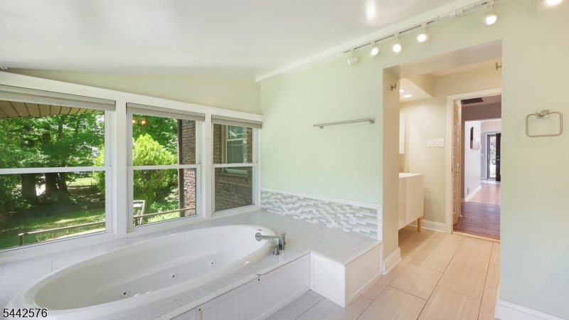 1399 Birch Hill Road Mountainside, NJ 07092 - Photo 27 of 42