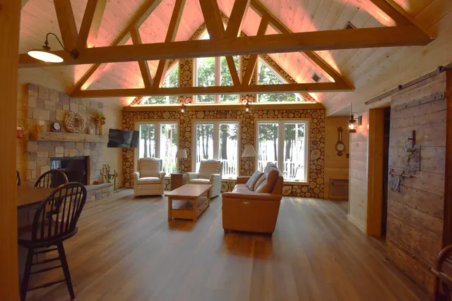 $869,000 | 107 Shady Lane, Newport, ME 04953