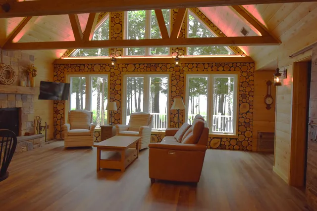 $869,000 | 107 Shady Lane, Newport, ME 04953