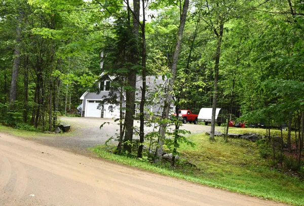 $869,000 | 107 Shady Lane, Newport, ME 04953