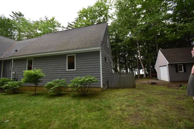 $869,000 | 107 Shady Lane, Newport, ME 04953