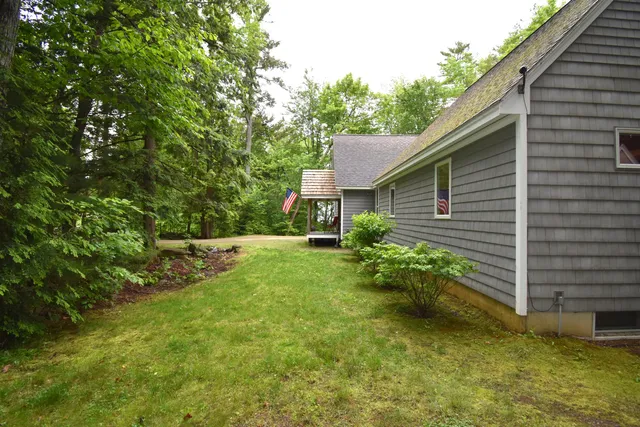 $869,000 | 107 Shady Lane, Newport, ME 04953