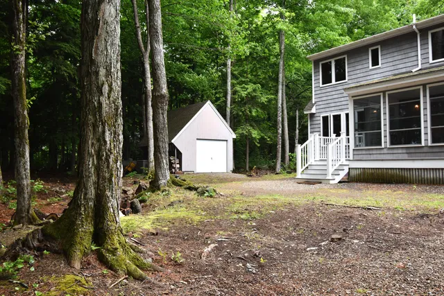 $869,000 | 107 Shady Lane, Newport, ME 04953