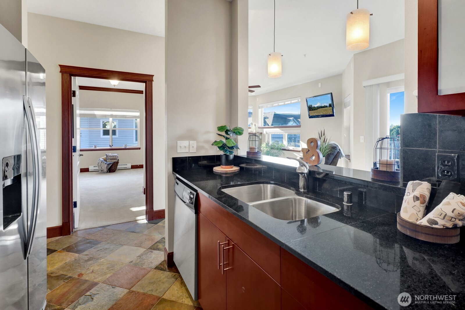 255 West Bakerview Road, Unit B407 Bellingham, WA 98226 - Photo 15 of 40