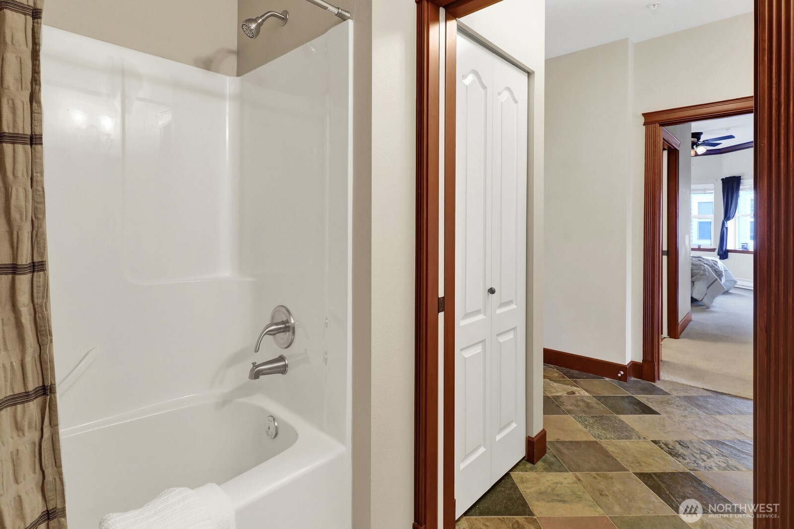 255 West Bakerview Road, Unit B407 Bellingham, WA 98226 - Photo 25 of 40