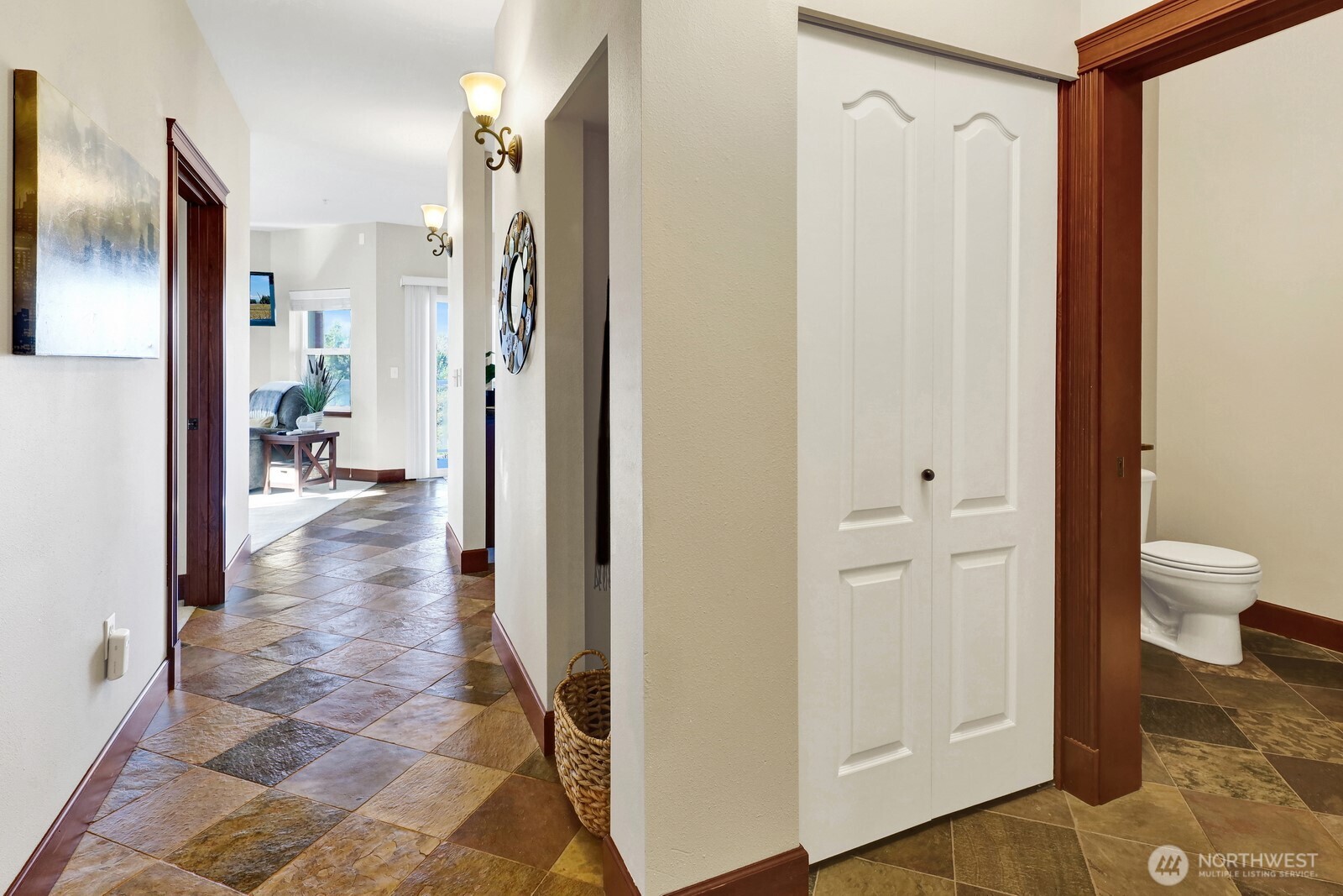 255 West Bakerview Road, Unit B407 Bellingham, WA 98226 - Photo 3 of 40