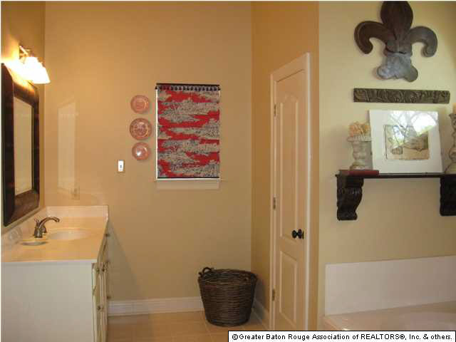 510 Plantation Ridge Drive Baton Rouge, LA 70810 - Photo 12 of 15 Gallery Image 12