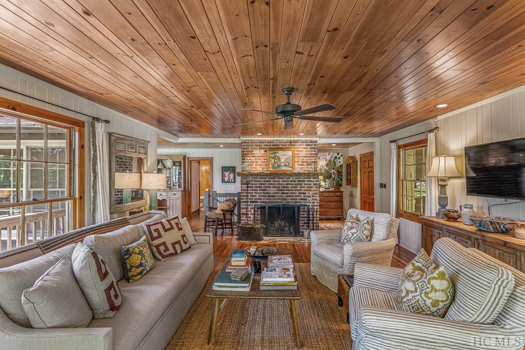 645 Wyanoak Road Highlands, NC 28741 - Photo 13 of 68 Gallery Image 13