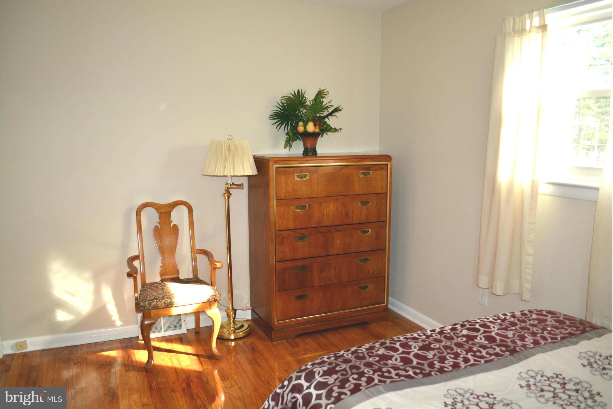 2208 Snow Road Edgewood, MD 21040 - Photo 10 of 23 a living room with furniture