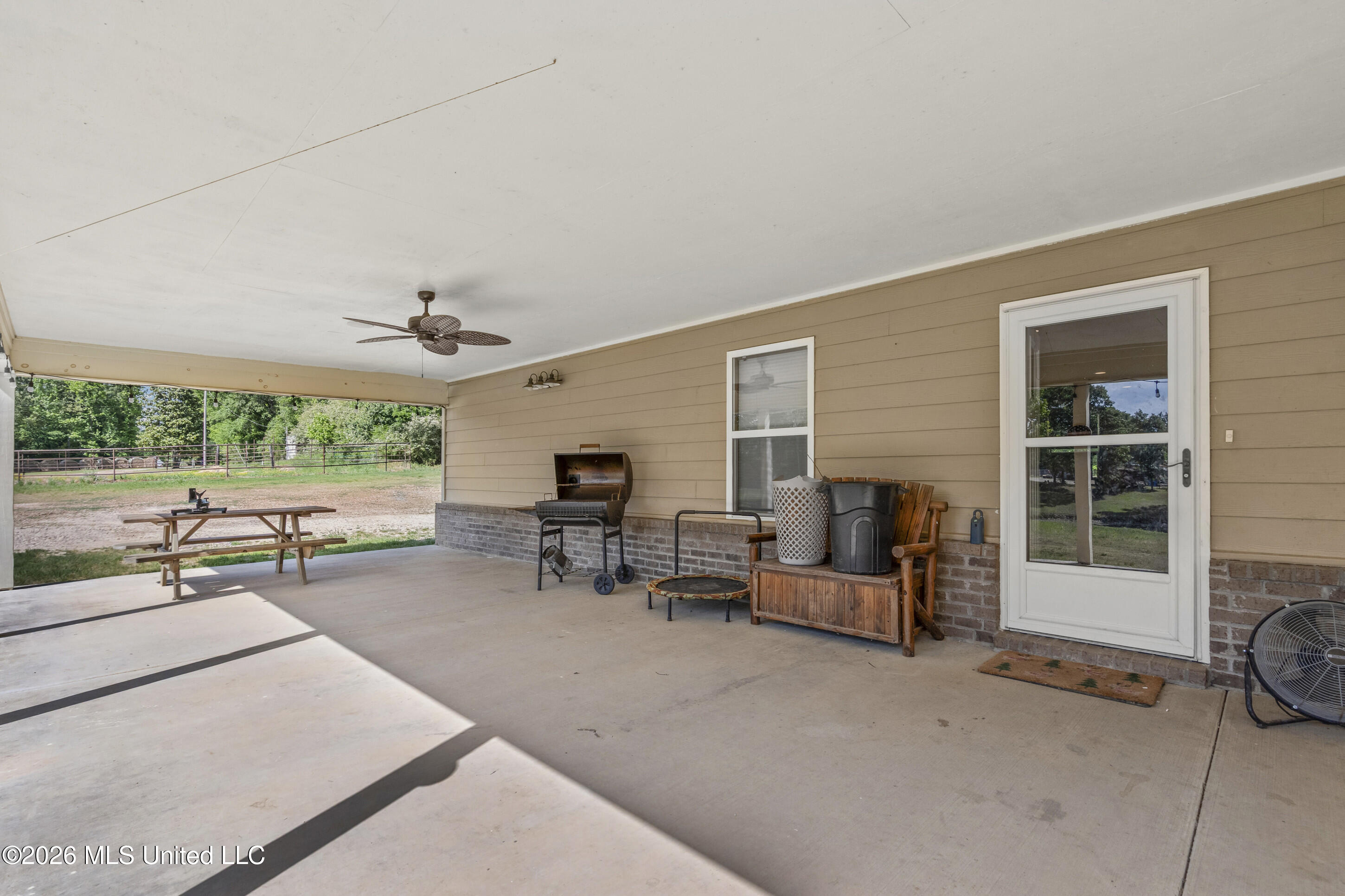 8511 Airport Road East Hernando, MS 38632 - Photo 22 of 33 21__dsc6456_print
