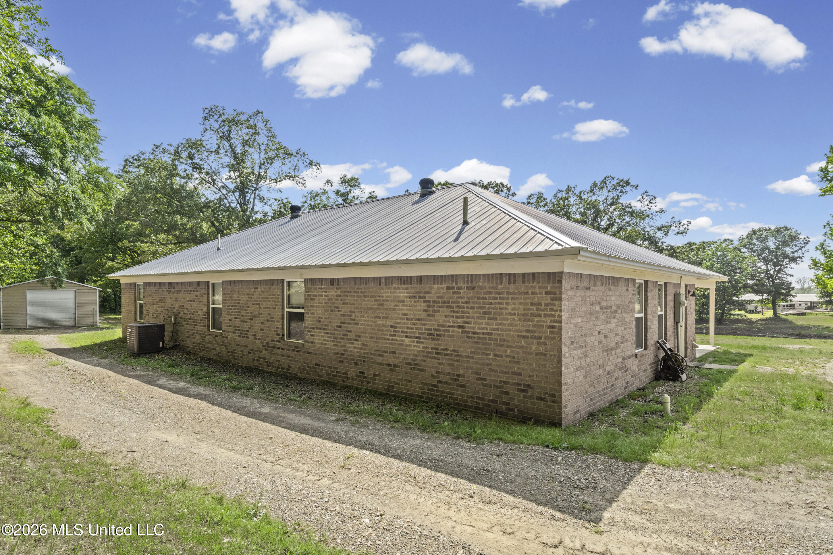 8511 Airport Road East Hernando, MS 38632 - Photo 24 of 33 23__dsc6453_print