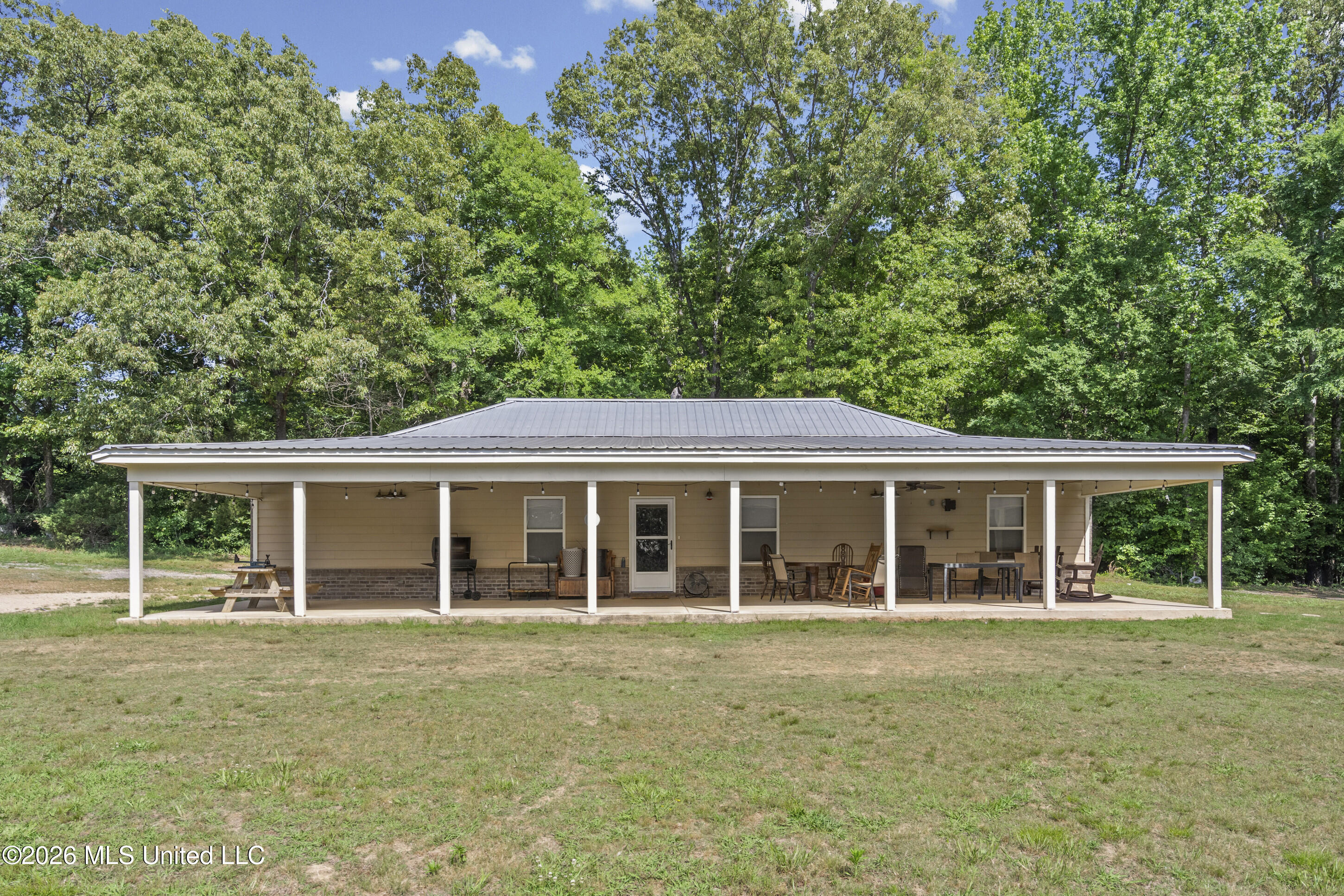 8511 Airport Road East Hernando, MS 38632 - Photo 3 of 33 2__dsc6435_print