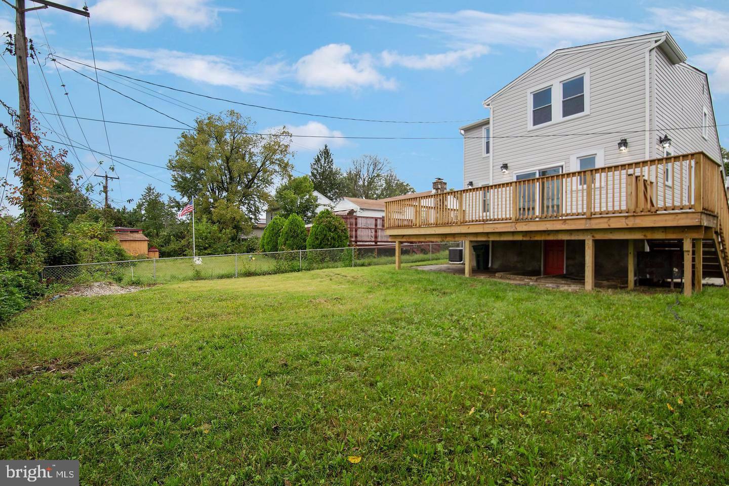 6226 Tramore Road Baltimore, MD 21214 - Photo 30 of 30 Nice flat and fully fenced in yard!