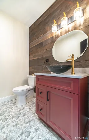 $1,250,000 | 25 Silver Springs Drive, Haddam, CT 06441