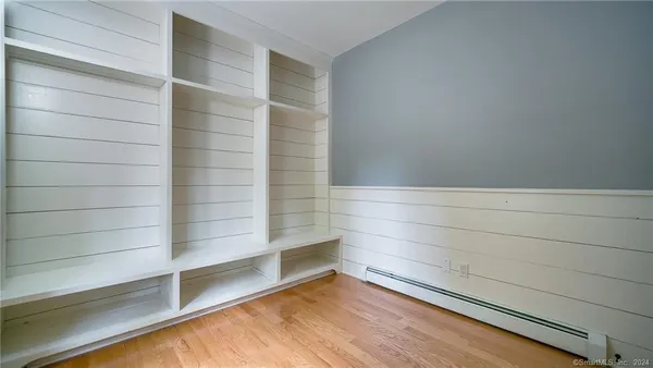 $1,250,000 | 25 Silver Springs Drive, Haddam, CT 06441