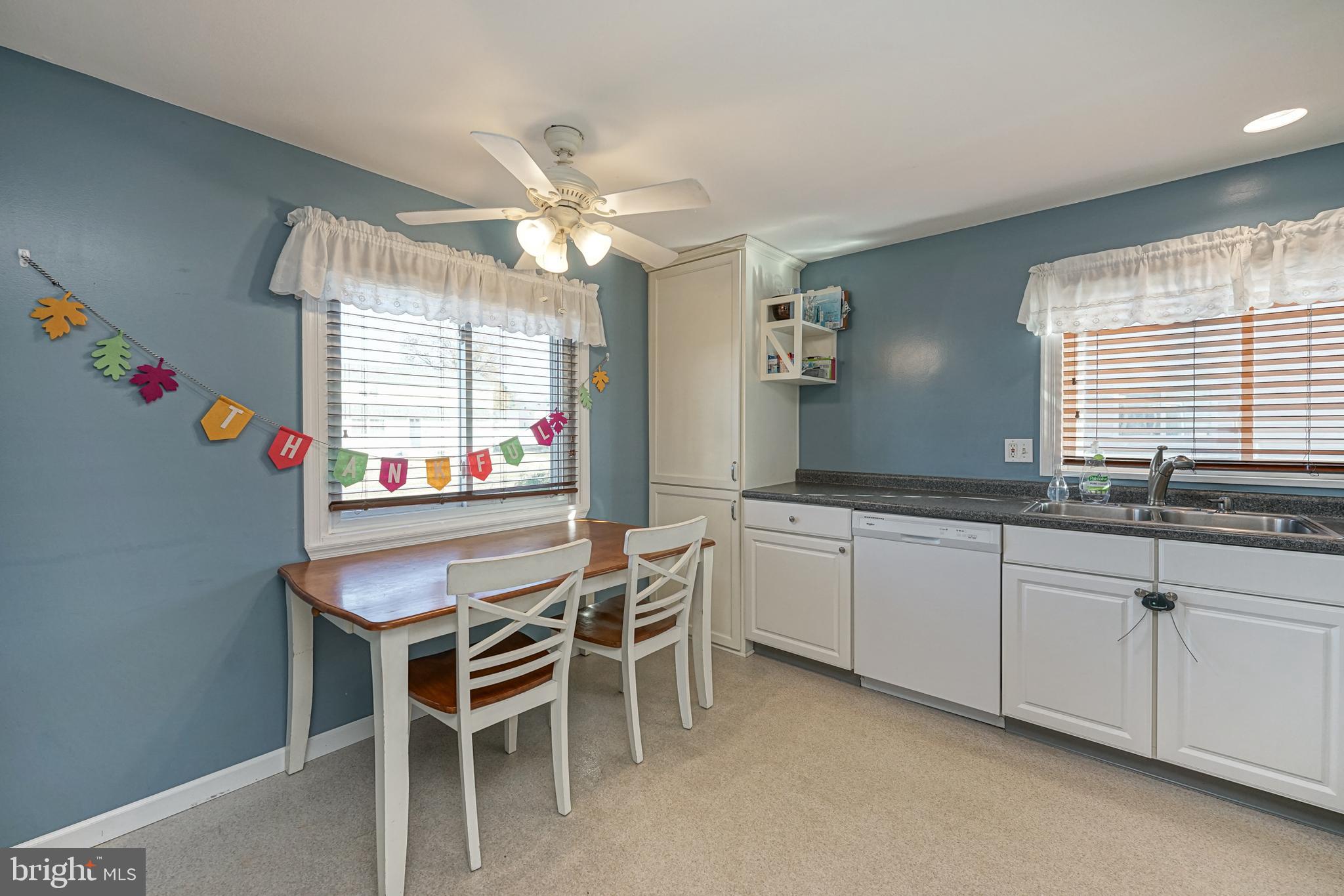 637 Andrea Road Runnemede, NJ 08078 - Photo 5 of 21