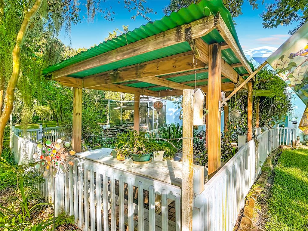 2320 Bogaert Road Seffner, FL 33584 - Photo 50 of 69 Gallery Image 50