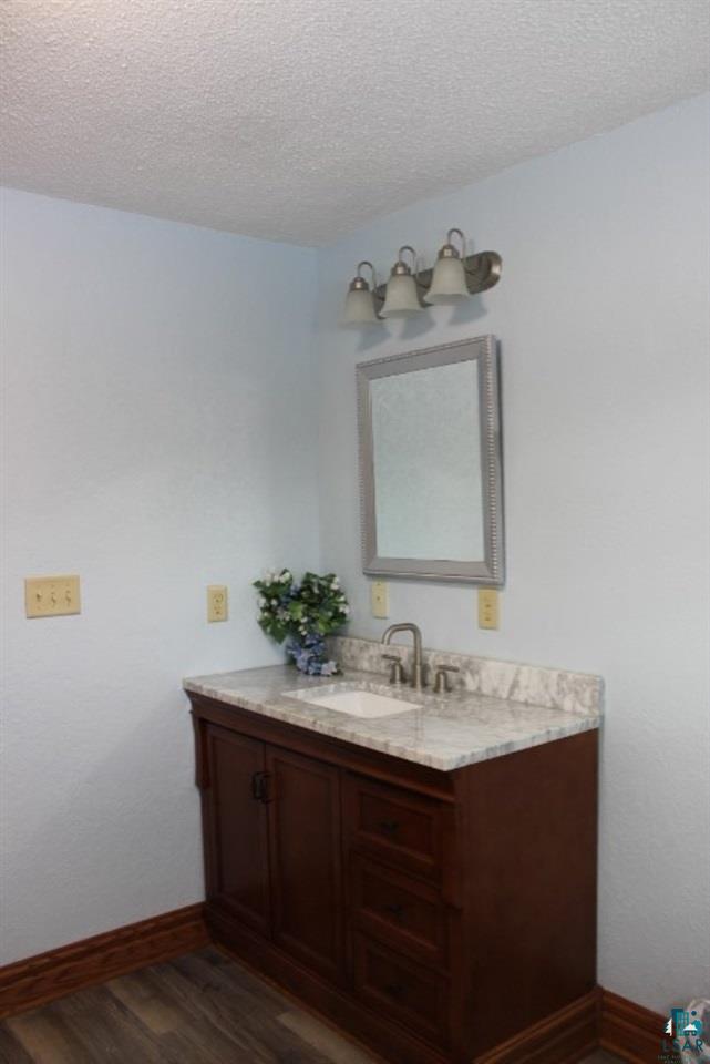 7744 County Rd V South Range, WI 54874 - Photo 24 of 36 Upper full bath