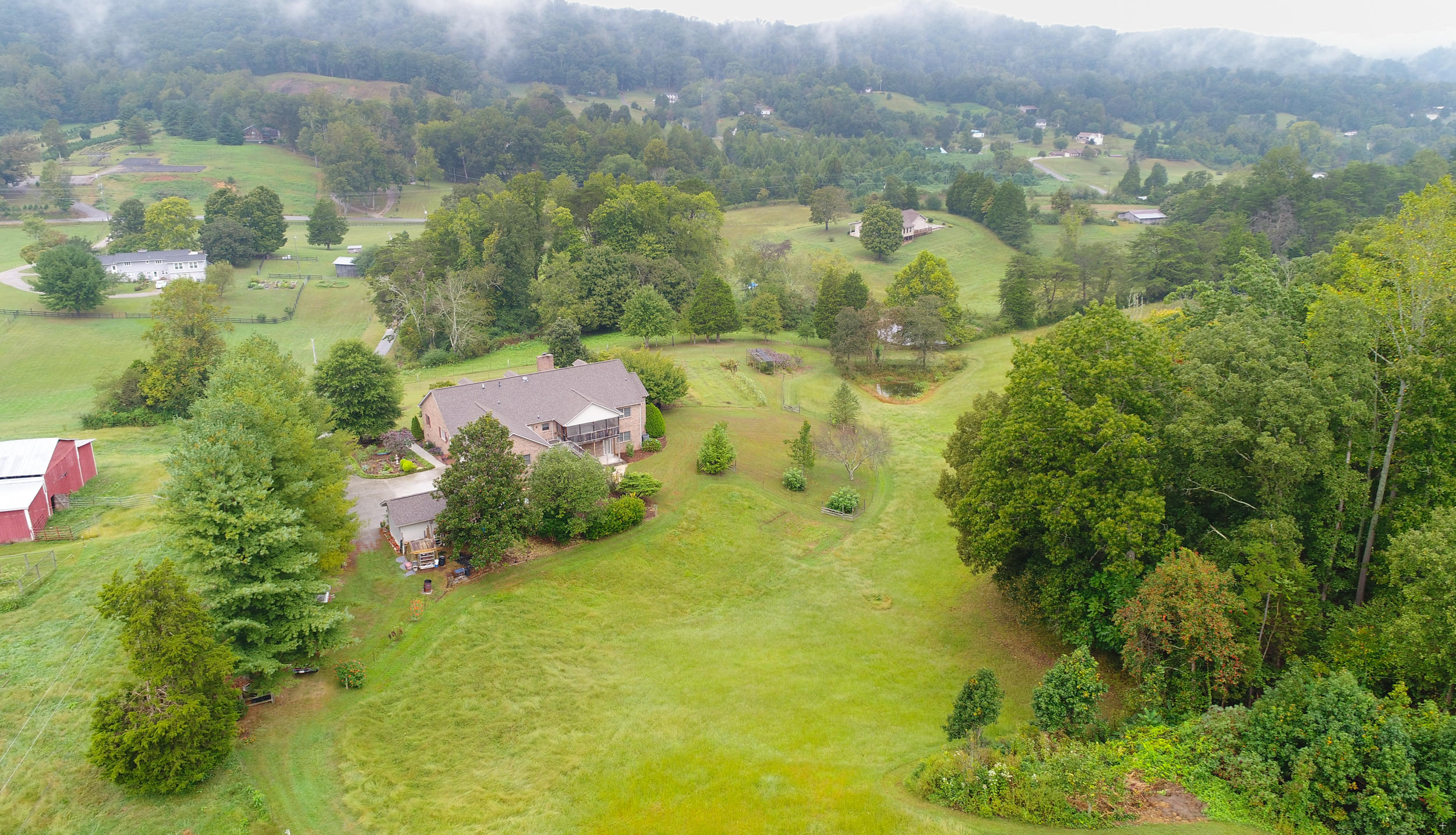 1010 Brushy Valley Road Heiskell, TN 37754 - Photo 15 of 36 + Air-2