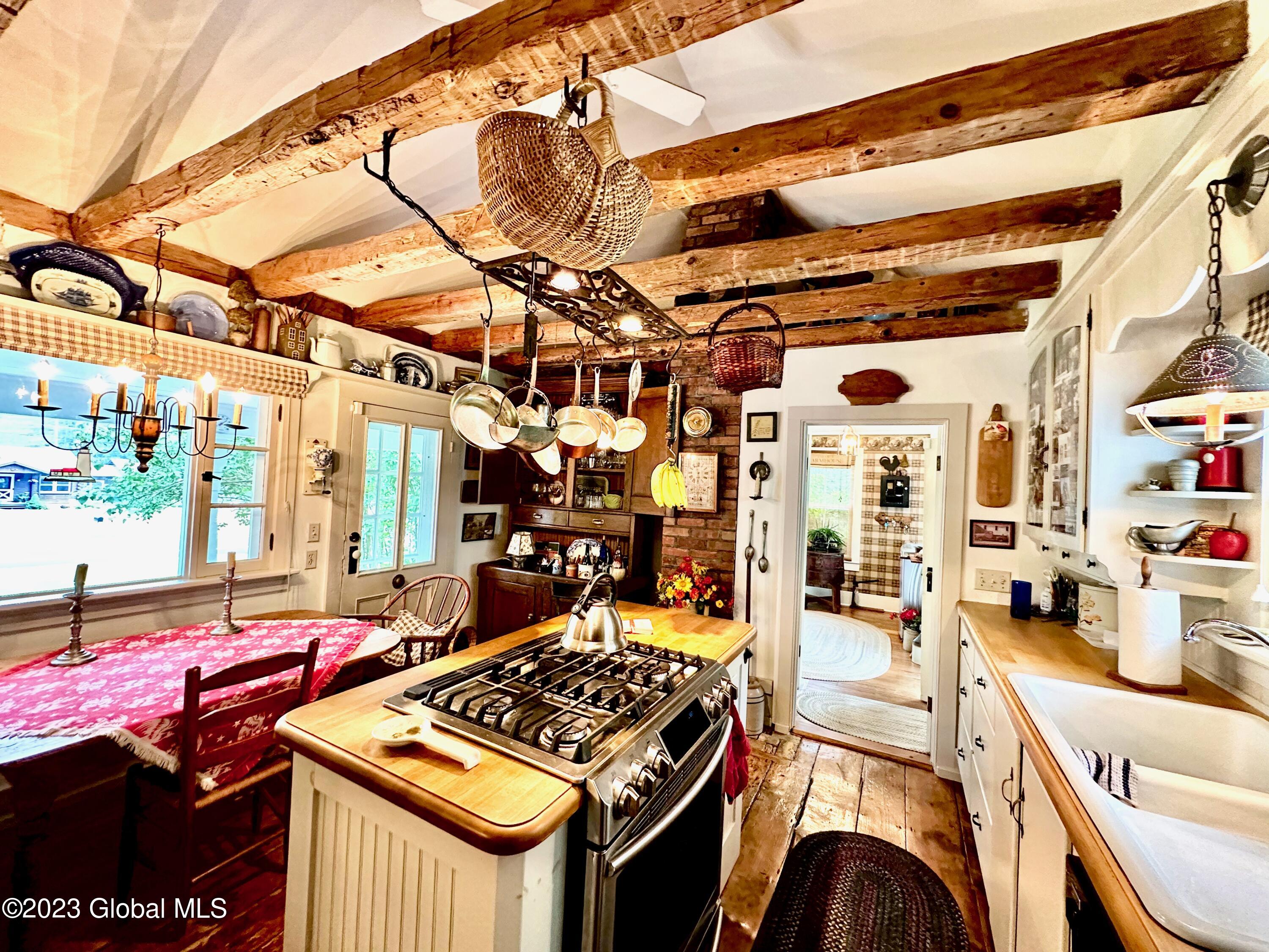 96 Country Club Road Queensbury, NY 12804 - Photo 6 of 70 IMG_0324