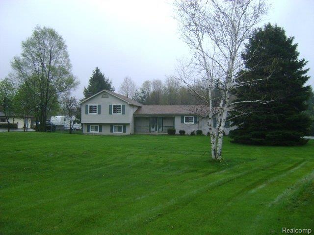 3770 Napier Road Canton, MI 48187 - Photo 1 of 7 FRONT YARD