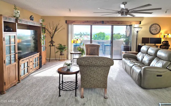 $307,500 | 515 South Parkcrest, Unit 532, Mesa, AZ 85206