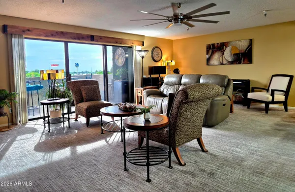 $307,500 | 515 South Parkcrest, Unit 532, Mesa, AZ 85206