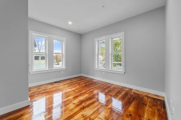 $750,000 | 376 Chestnut Street, Gardner, MA 01440