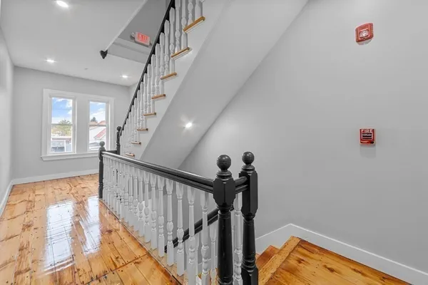 $750,000 | 376 Chestnut Street, Gardner, MA 01440