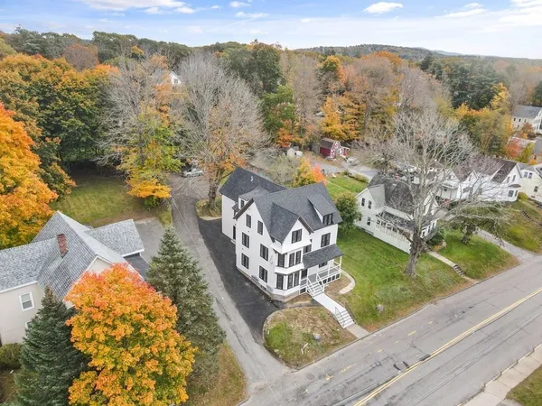 $750,000 | 376 Chestnut Street, Gardner, MA 01440