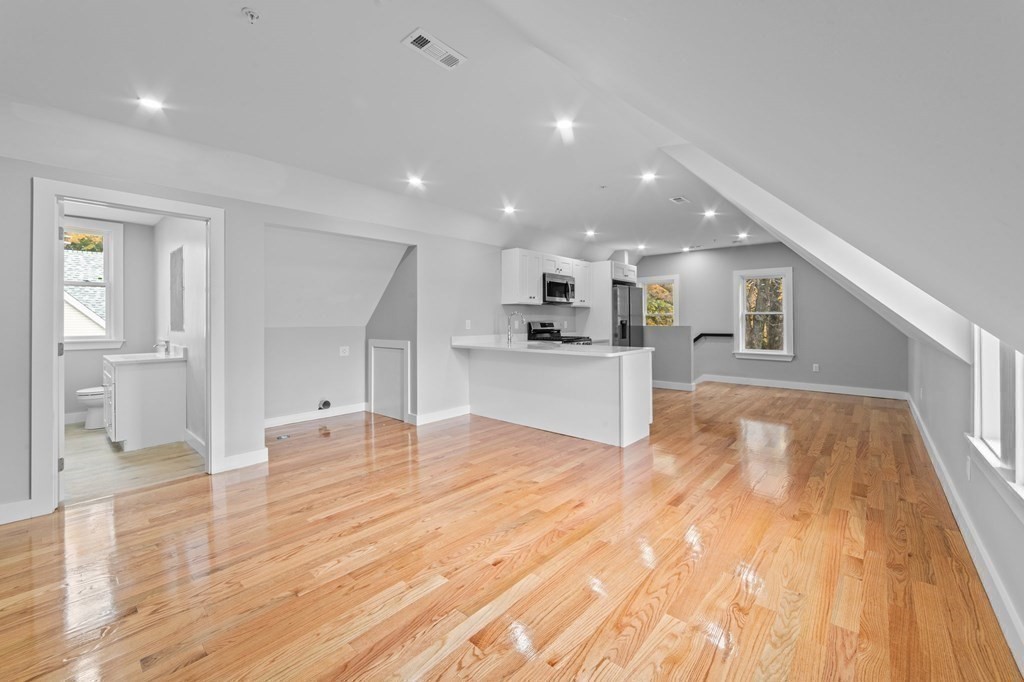 376 Chestnut Street Gardner, MA 01440 - Photo 21 of 28