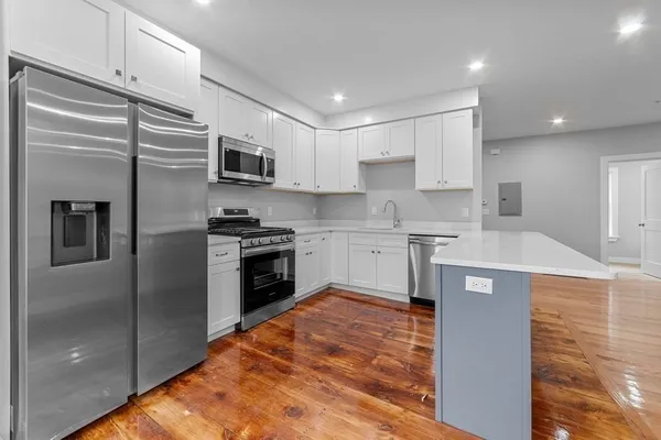 $750,000 | 376 Chestnut Street, Gardner, MA 01440