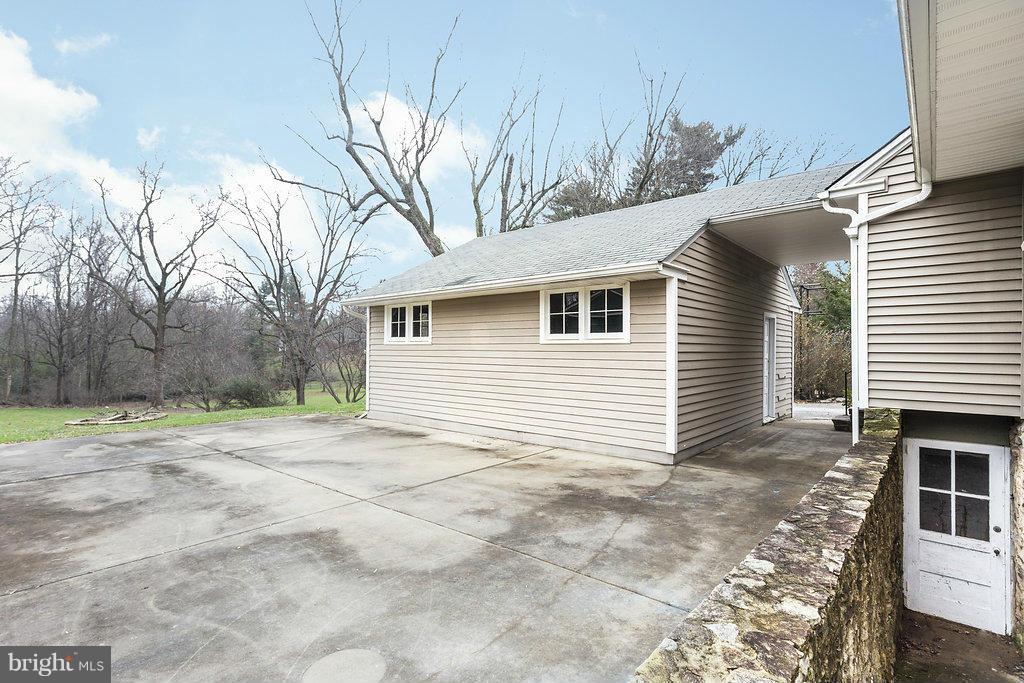 4724 Butler Road Glyndon, MD 21136 - Photo 23 of 25 Exterior (Front)