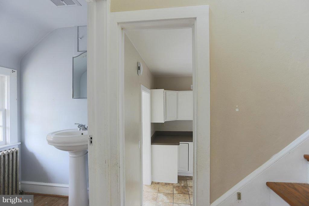 4724 Butler Road Glyndon, MD 21136 - Photo 10 of 25 Interior (General)