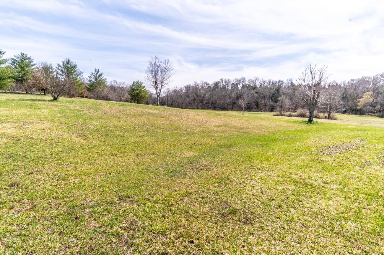 890 Richmond Road North Berea, KY 40403 - Photo 20 of 89 Photo 21