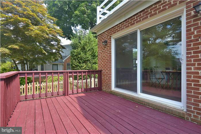 3 Indian Spring Drive Silver Spring, MD 20901 - Photo 7 of 30 Deck