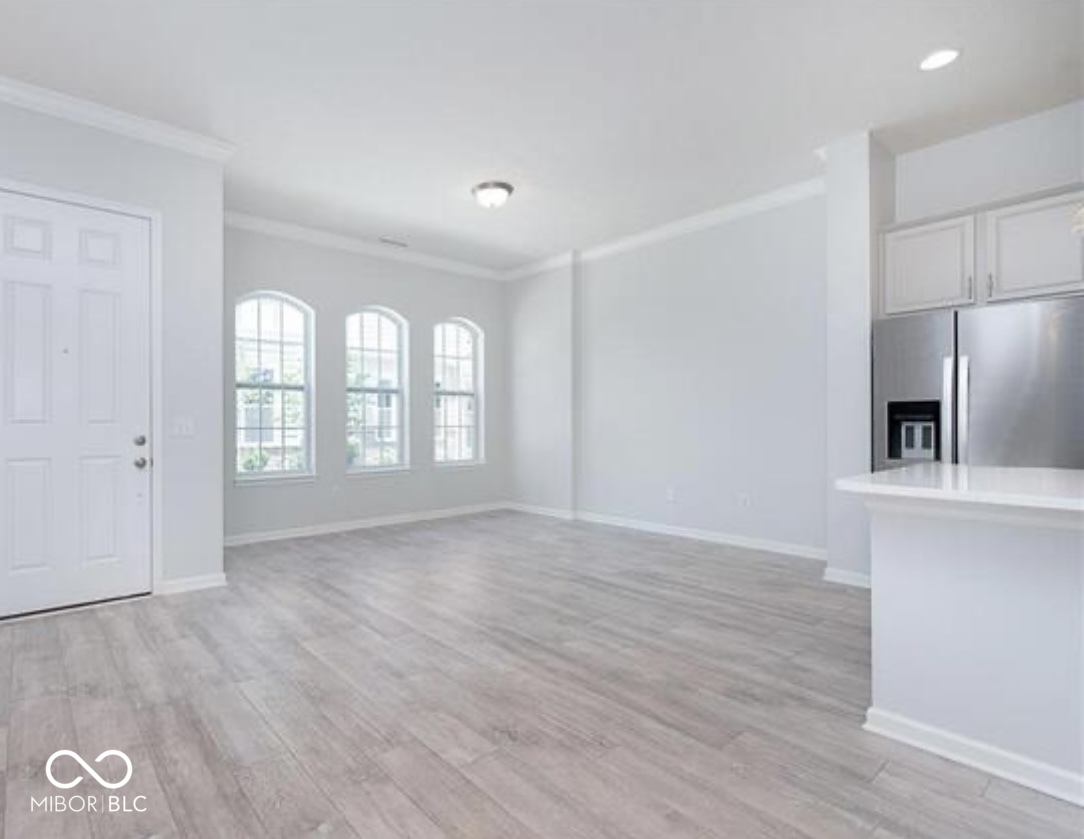 13279 Susser Way Fishers, IN 46037 - Photo 5 of 27