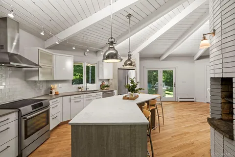 $745,000 | 12 Raymond Road, North Salem, NY 10560