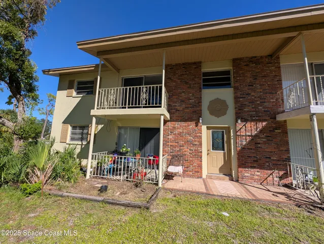 $1,200 | 215 Knox McRae Drive, Unit C, Titusville, FL 32780