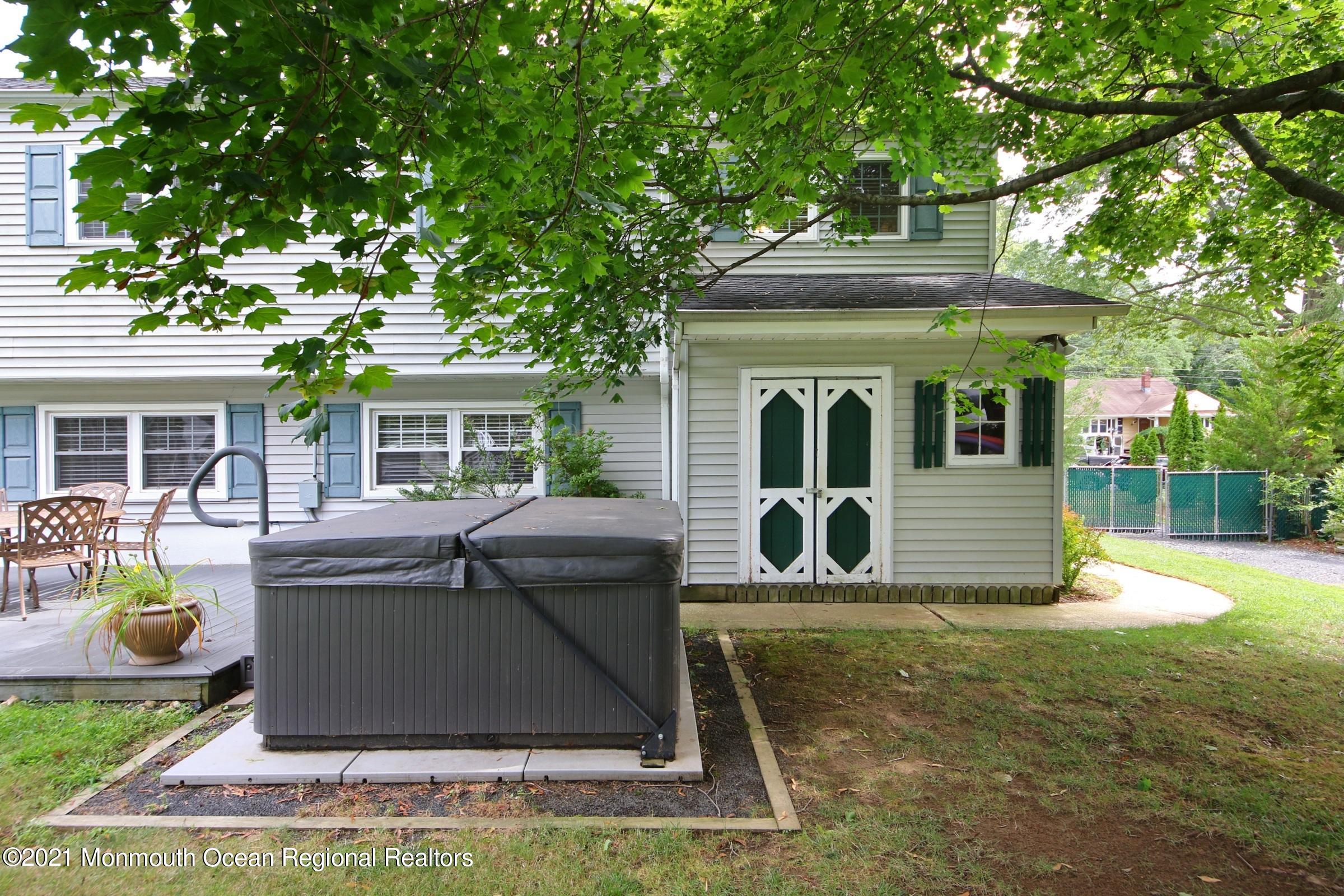 9 Mayfair Road Holmdel, NJ 07733 - Photo 31 of 35 hot tub