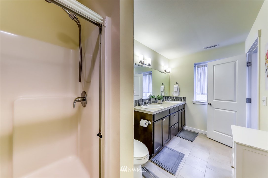 2537 Filbert Avenue Bremerton, WA 98310 - Photo 20 of 29 Gallery Image 20