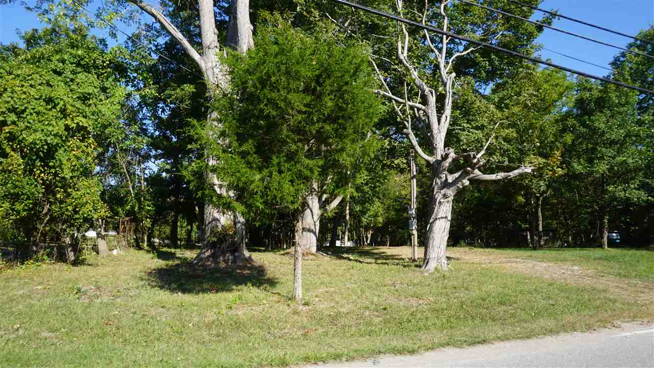 2435 South Knightridge Road Bloomington, IN 47401 - Photo 1 of 6