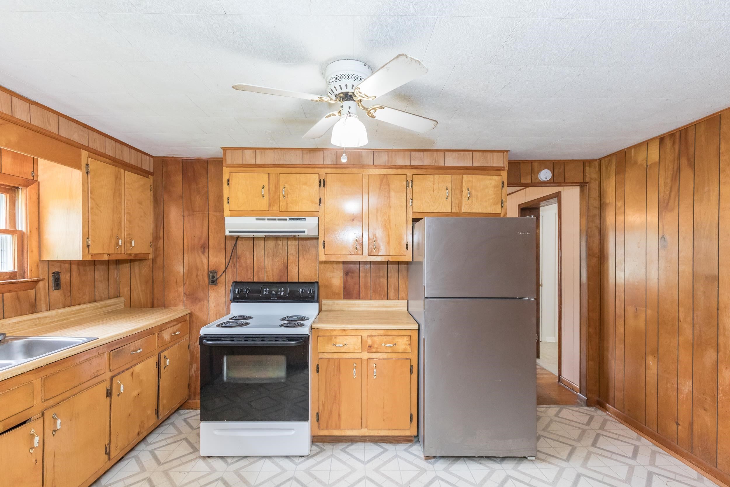 3268 Wilderness Road Bland, VA 24315 - Photo 9 of 73 Gallery Image 9