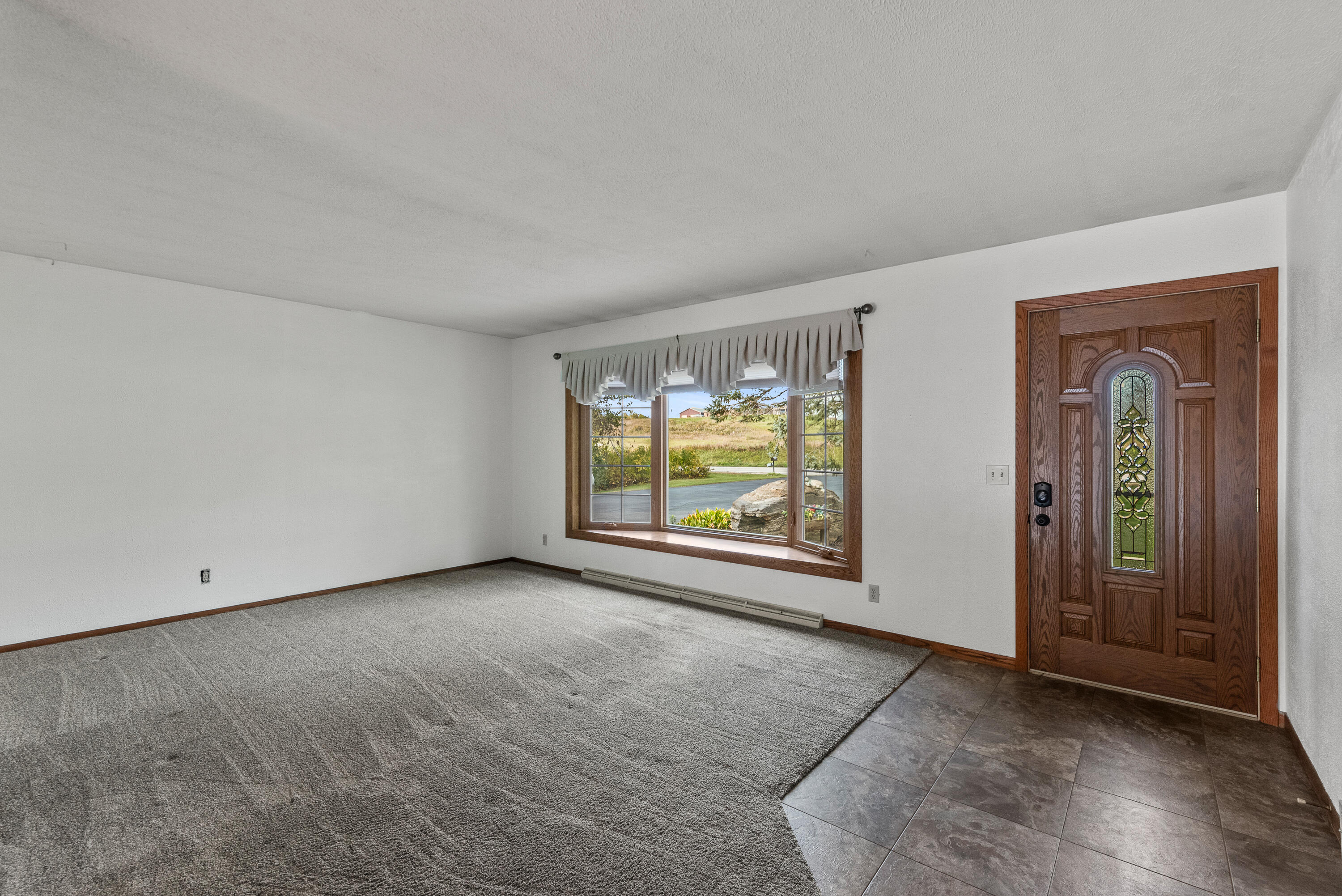 3657 Pleasant Valley Road Polk, WI 53095 - Photo 11 of 37 3657 Pleasant Valley Rd-7