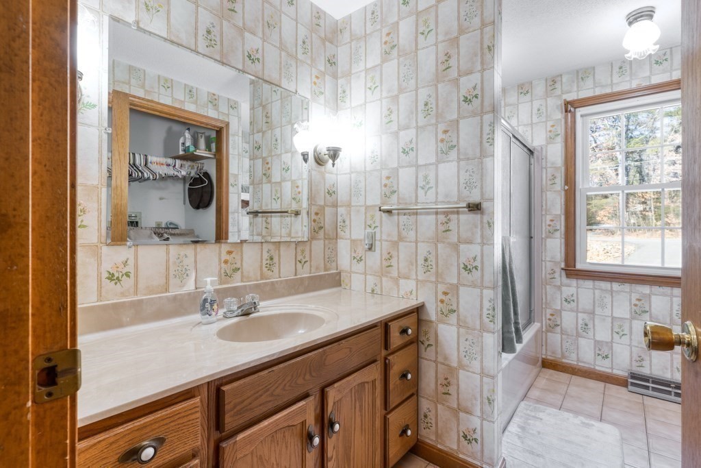88 Scantic Road Hampden, MA 01036 - Photo 18 of 29