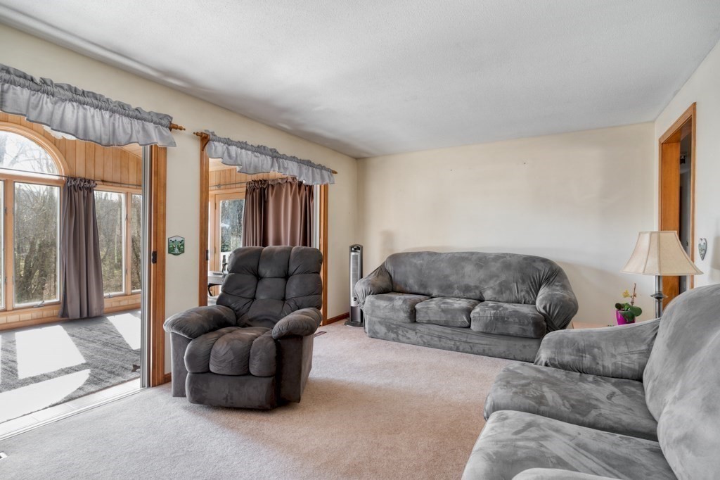 88 Scantic Road Hampden, MA 01036 - Photo 8 of 29